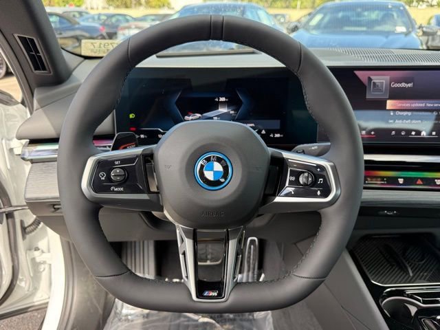 New 2026 BMW i5 eDrive40 w/ M Sport Package image 21