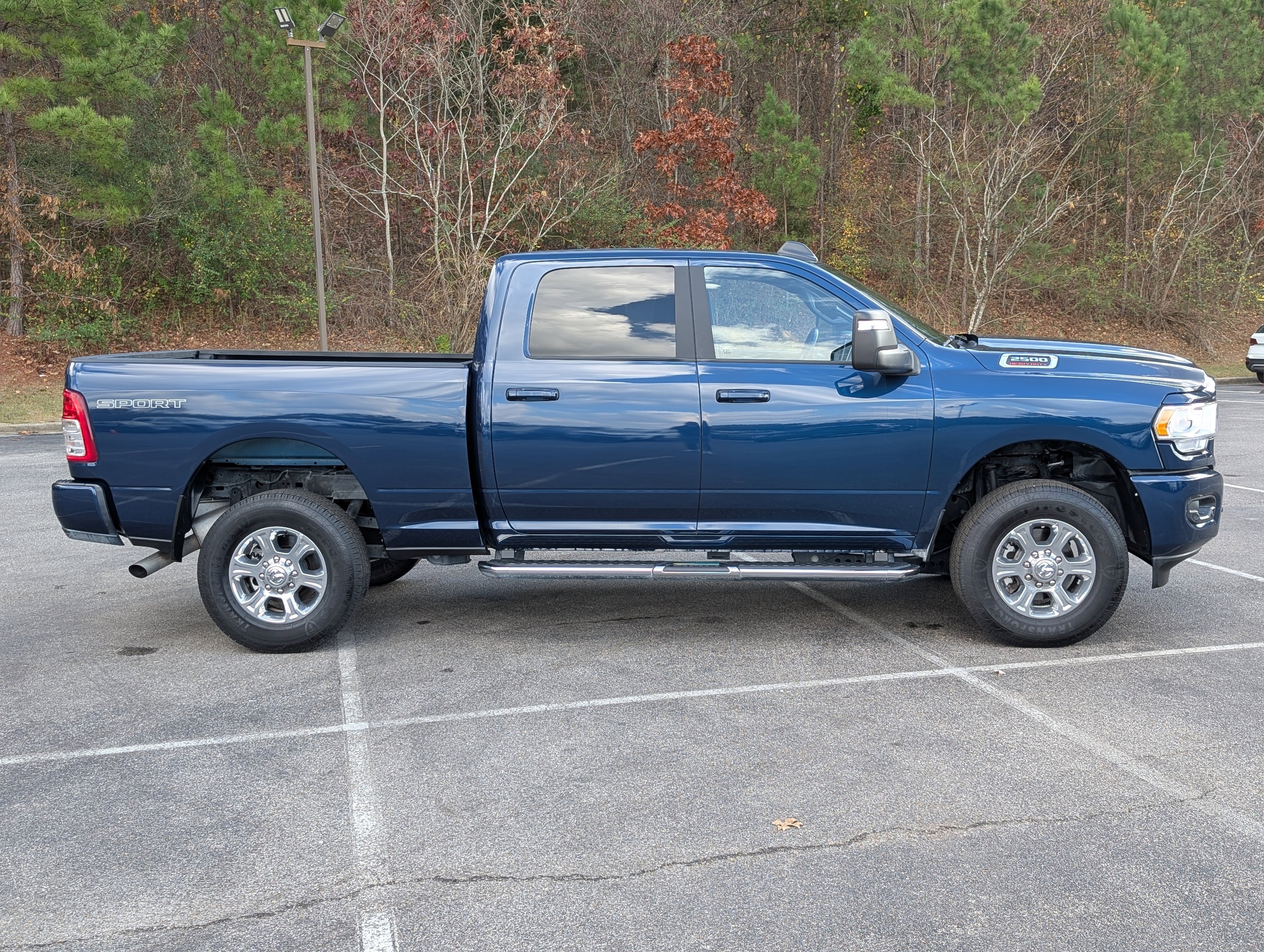 Used 2024 RAM 2500 Big Horn w/ Sport Appearance Package image 10