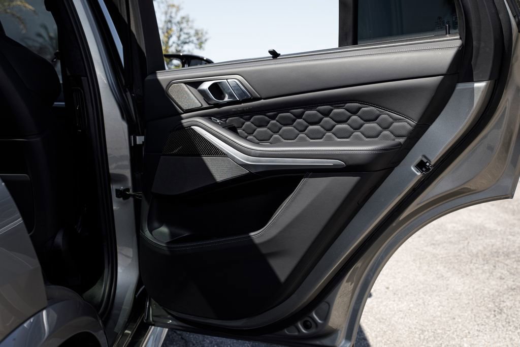 Used 2022 BMW X5 M w/ Competition Package 2 image 49