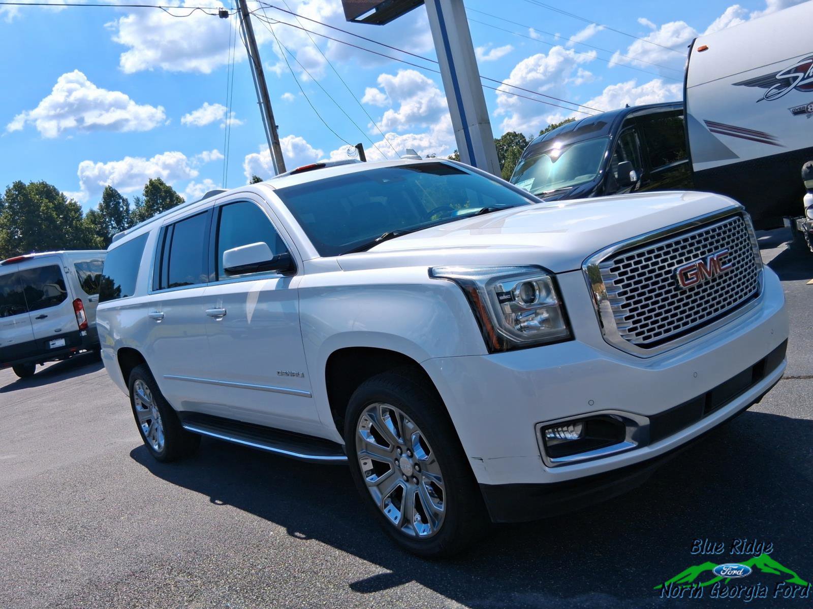 Used 2016 GMC Yukon XL Denali w/ Open Road Package image 27