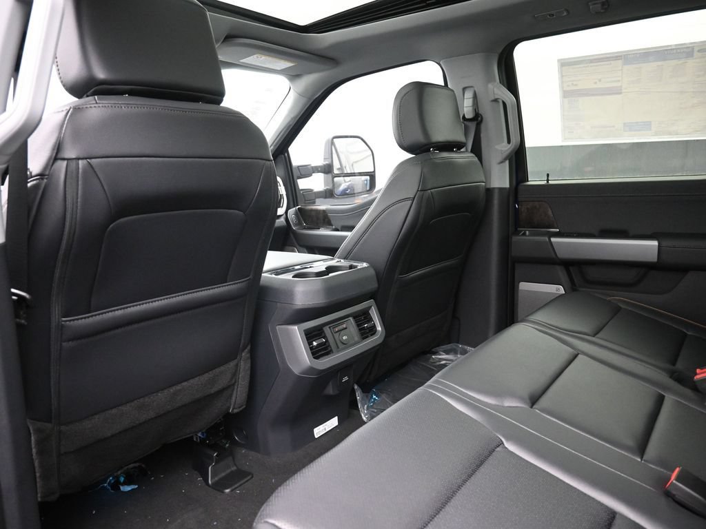 New 2026 Ford F250 Lariat w/ Black Appearance Package AWD/4WD video 2