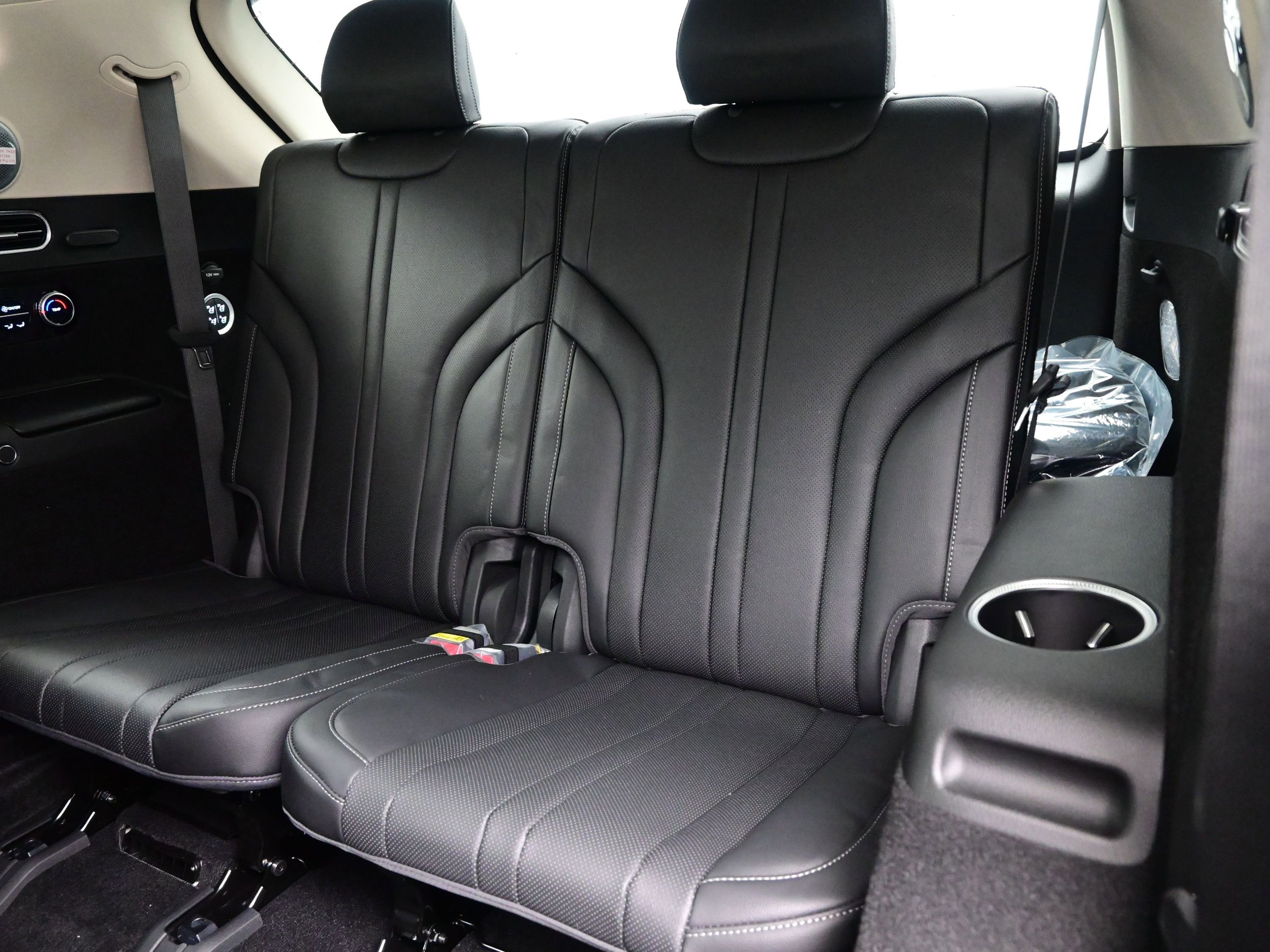 New 2026 Genesis GV80 2.5T Advanced image 11