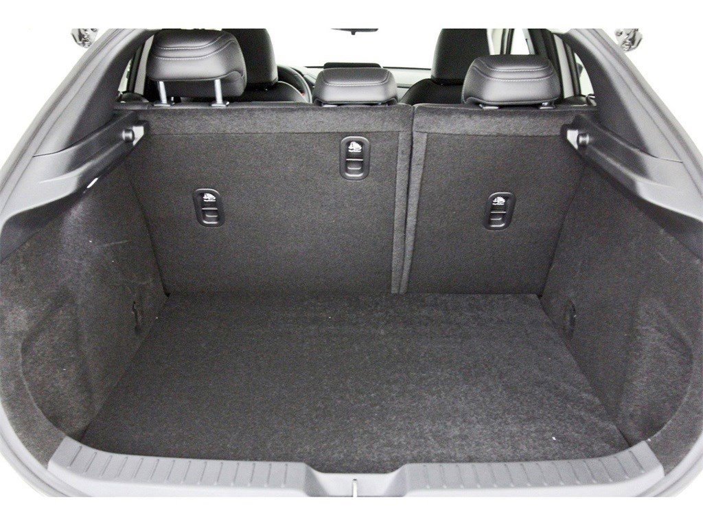 Certified 2025 MAZDA CX-30 AWD 2.5 S w/ Preferred Package image 7