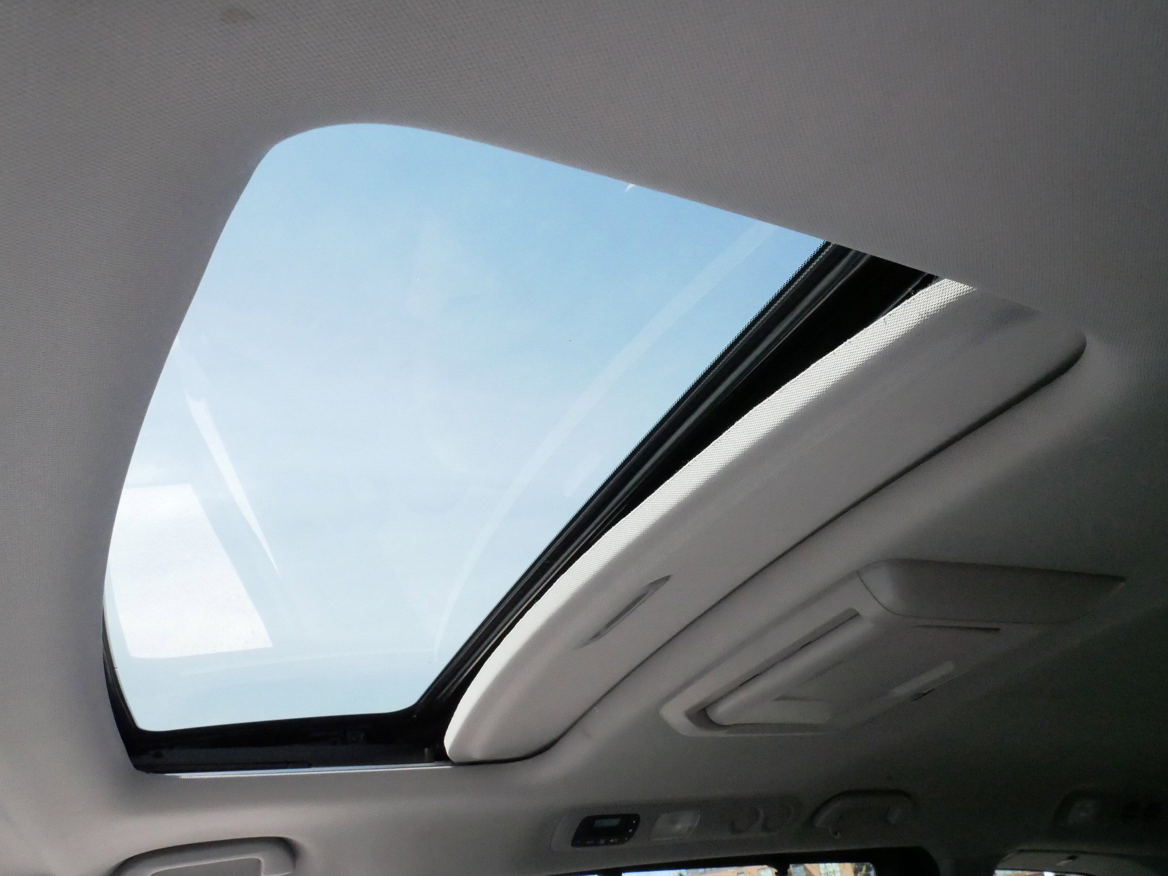 Used 2014 Honda Odyssey EX-L image 29