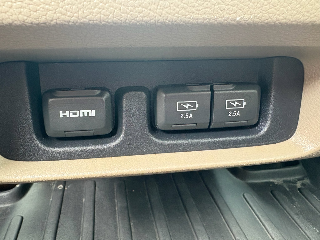 Certified 2020 Honda Odyssey Elite image 32