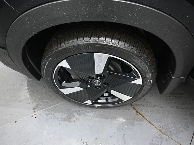 New 2026 Nissan Kicks SR w/ SR Premium Package image 36