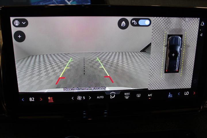 Used 2025 Ford Expedition Tremor image 5