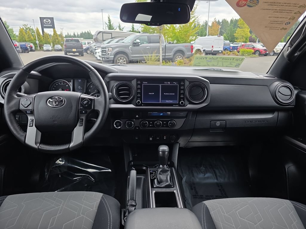 Used 2021 Toyota Tacoma TRD Off-Road AWD/4WD image 6