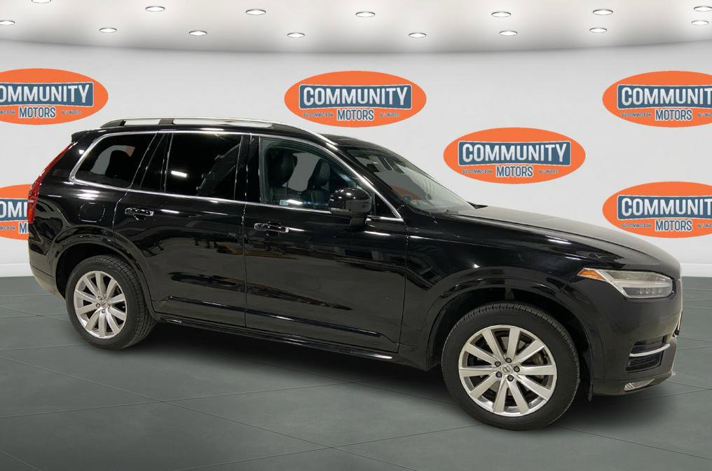 Used 2017 Volvo XC90 T6 Momentum w/ Vision Package image 10