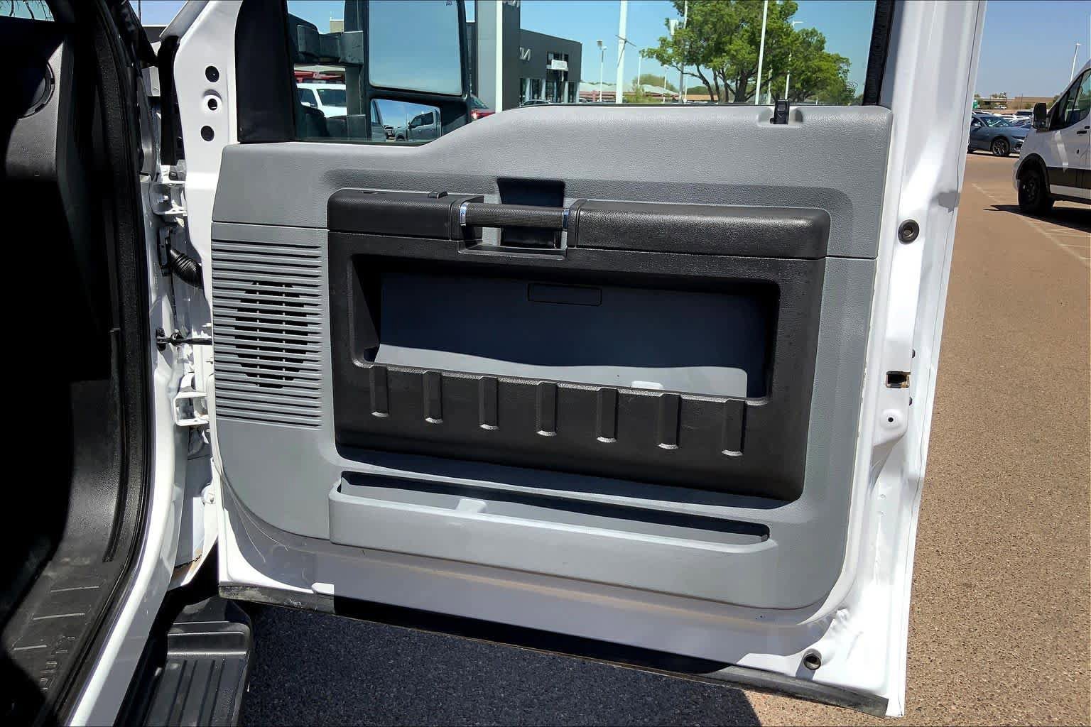 Used 2015 Ford F350 XL w/ Power Equipment Group image 23