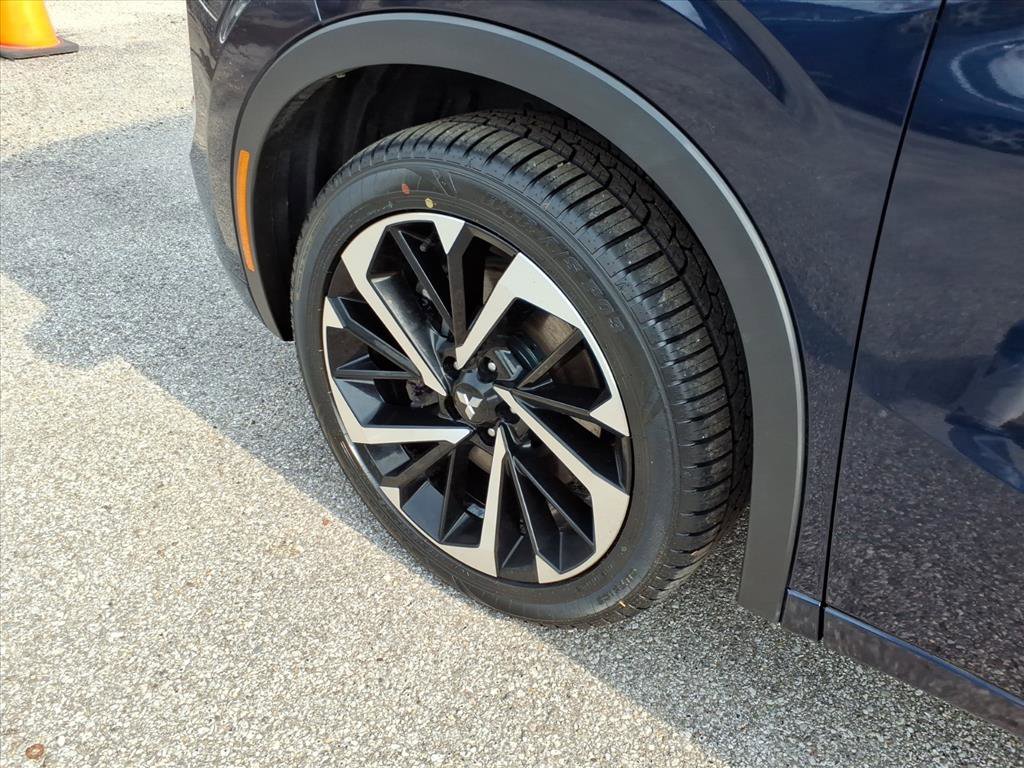 Used 2022 Mitsubishi Outlander SEL image 9