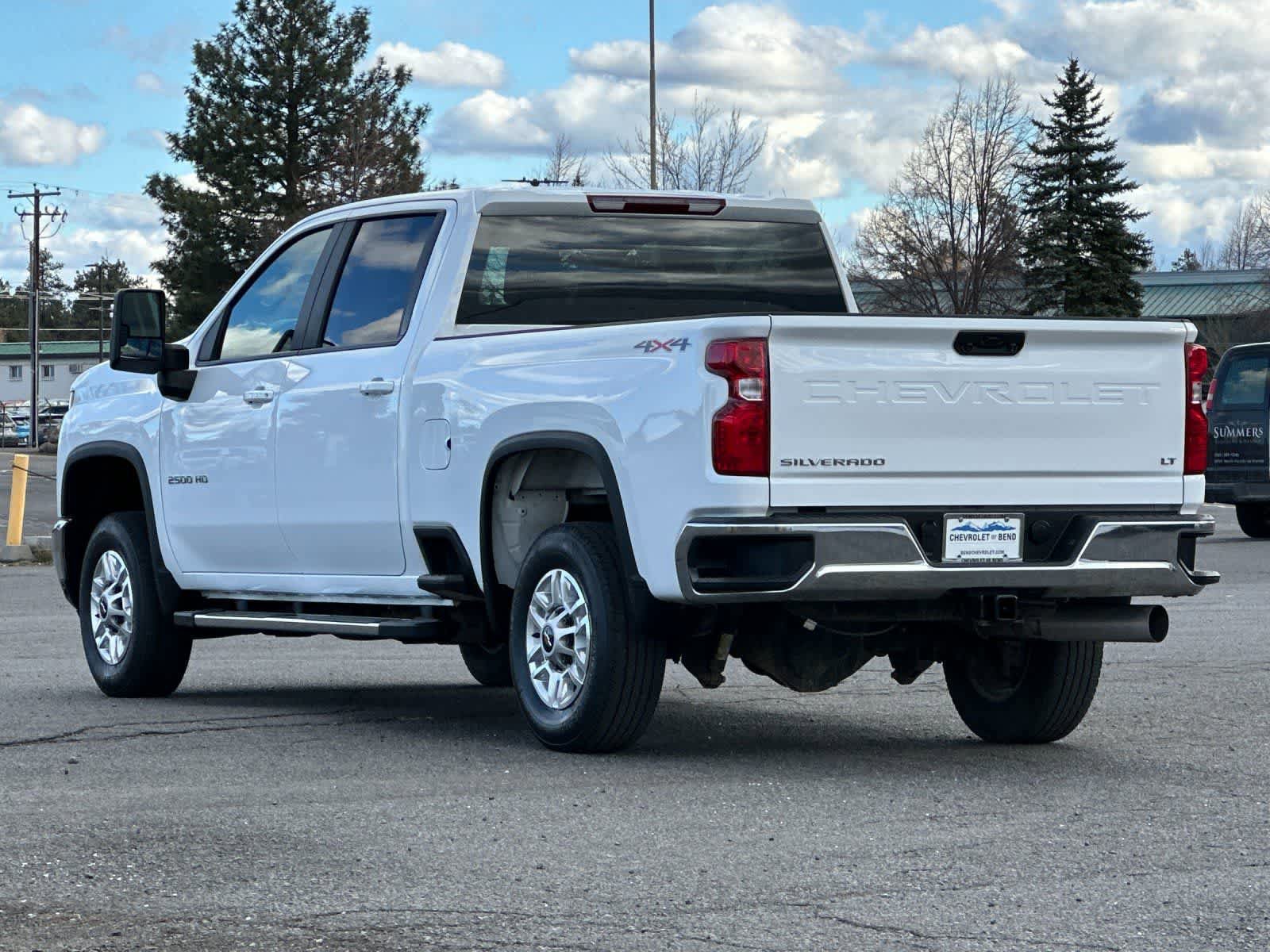 Used 2025 Chevrolet Silverado 2500 LT w/ Convenience Package AWD/4WD image 6