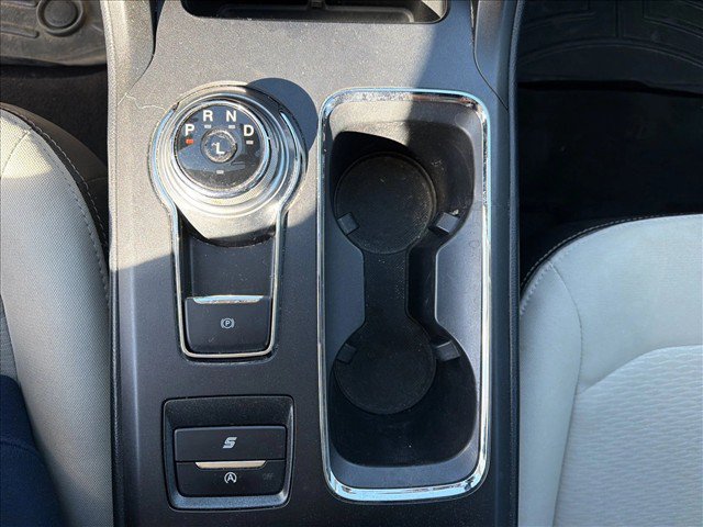 Used 2020 Ford Fusion SE w/ Equipment Group 151A FWD image 18