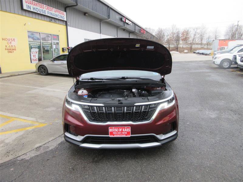 Used 2022 Kia Carnival LX image 34