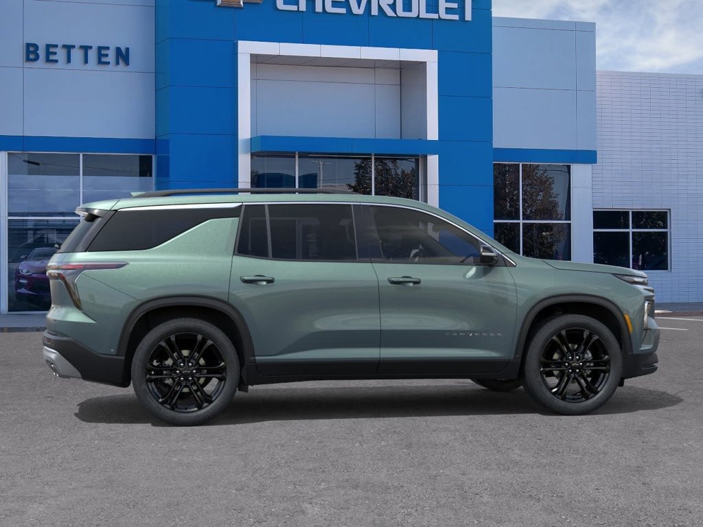 New 2027 Chevrolet Traverse LT w/ LPO, Floor Liner Package AWD/4WD image 5