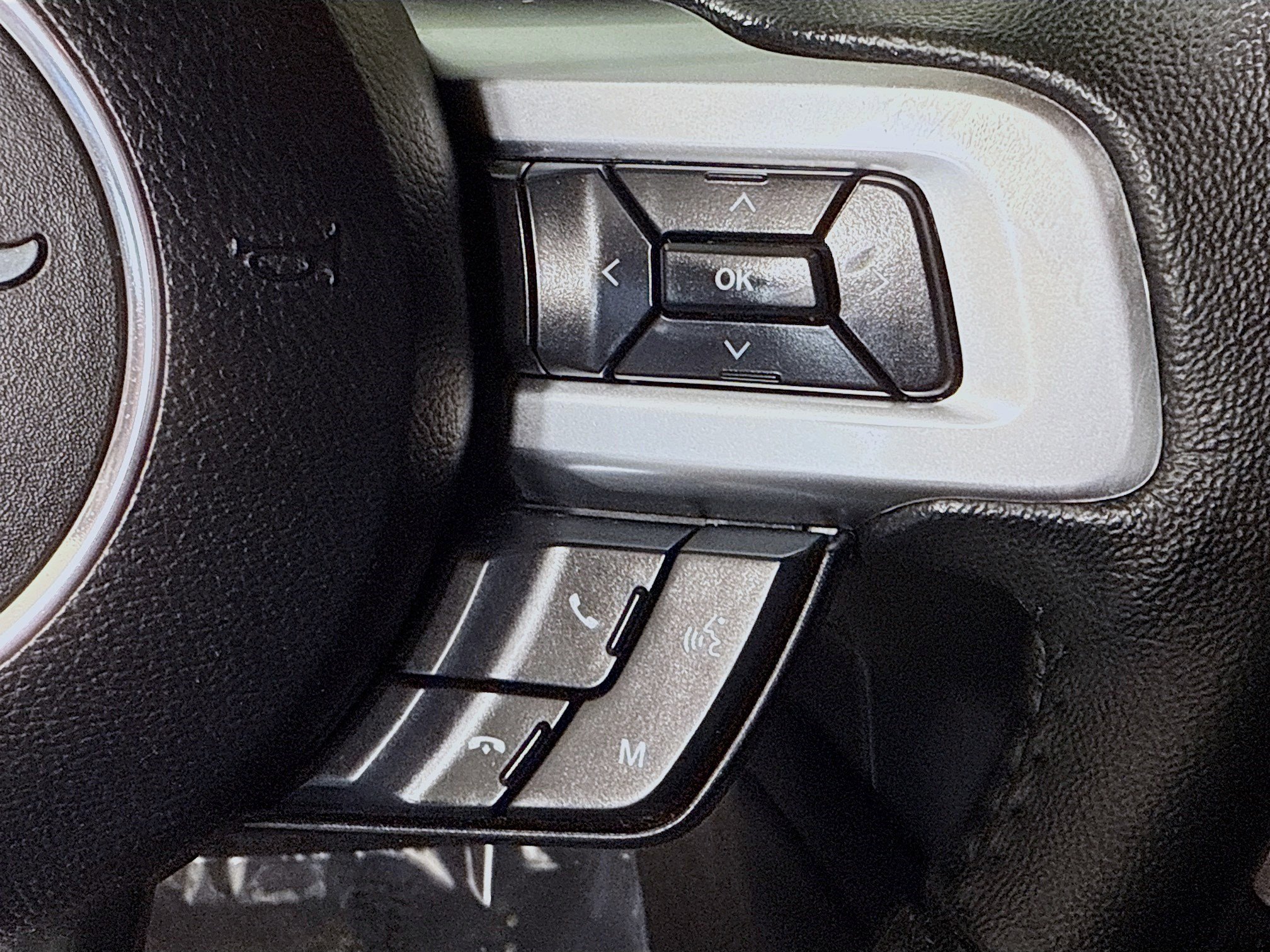 Used 2019 Ford Mustang Coupe image 15