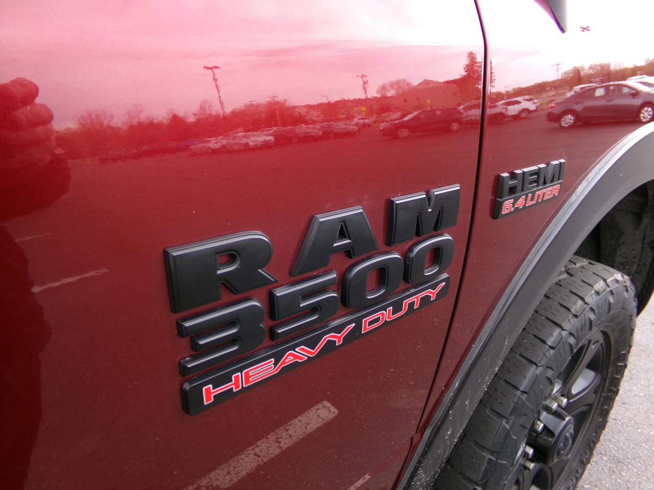 Used 2017 RAM 3500 Big Horn w/ Sport Appearance Group AWD/4WD image 13