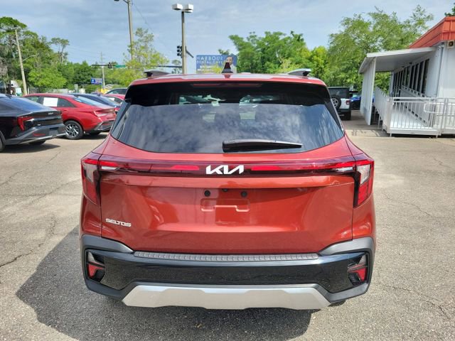 Used 2024 Kia Seltos S FWD image 8