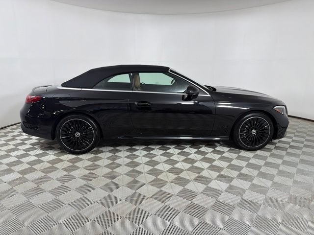 New 2027 Mercedes-Benz CLE 300 4MATIC Cabriolet image 8