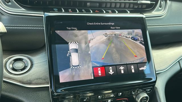 Used 2023 Jeep Grand Cherokee Overland w/ Advanced Protech Group III image 17