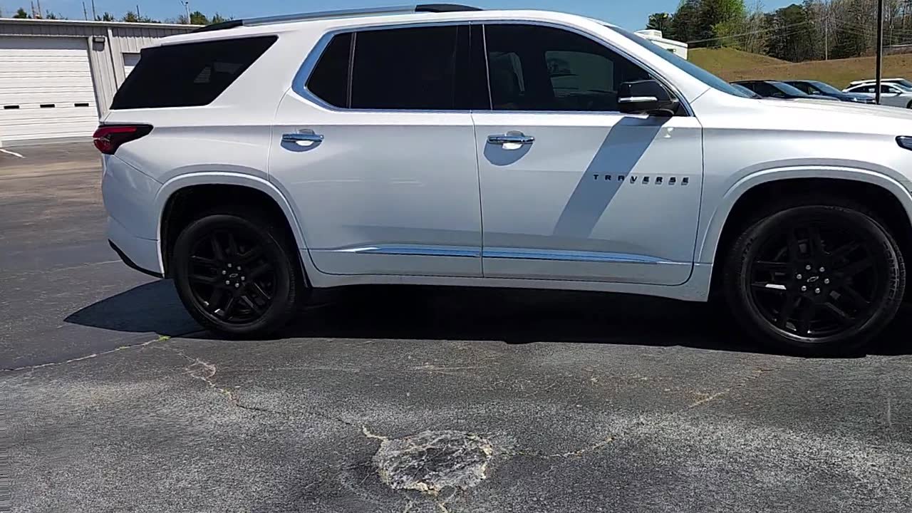 Used 2023 Chevrolet Traverse Premier w/ LPO, Floor Liner Package image 11