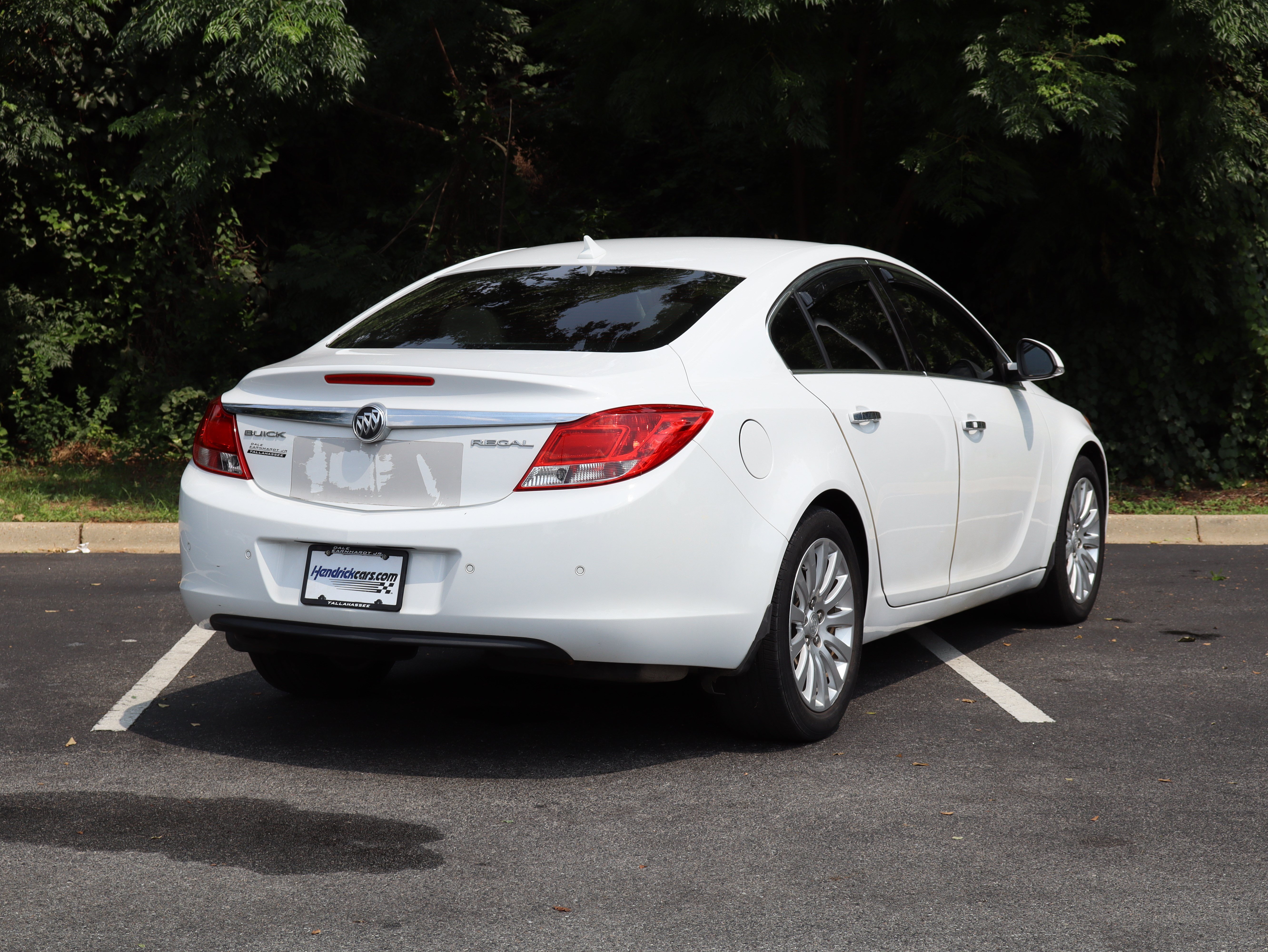 Used 2012 Buick Regal Premium FWD image 9