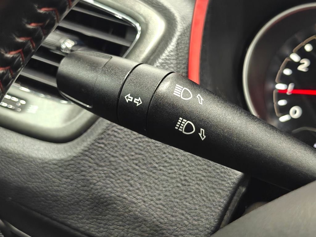 Used 2020 Jeep Compass Trailhawk AWD/4WD image 14
