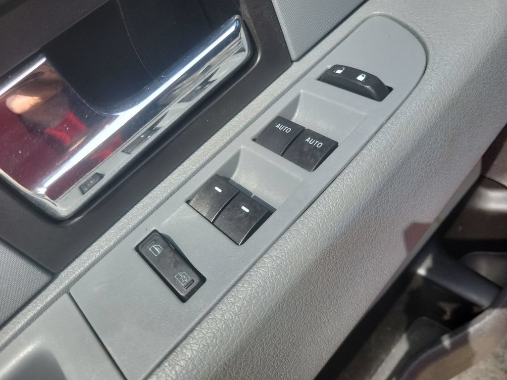 Used 2013 Ford F150 XLT w/ XLT Chrome Pkg RWD image 14