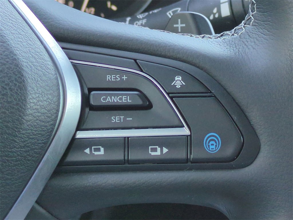 Used 2023 INFINITI QX55 Essential w/ Accent Package image 26