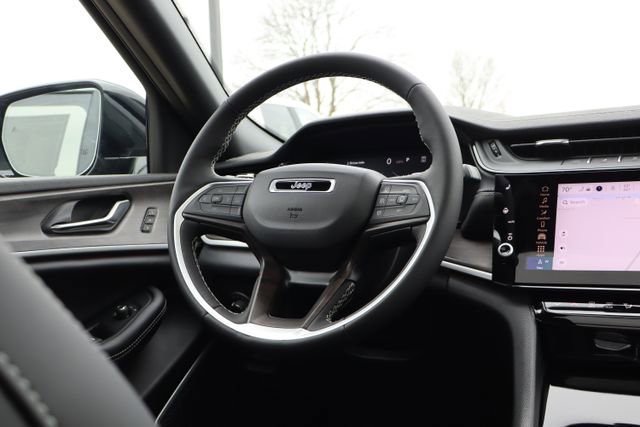 New 2026 Jeep Grand Cherokee Limited image 44