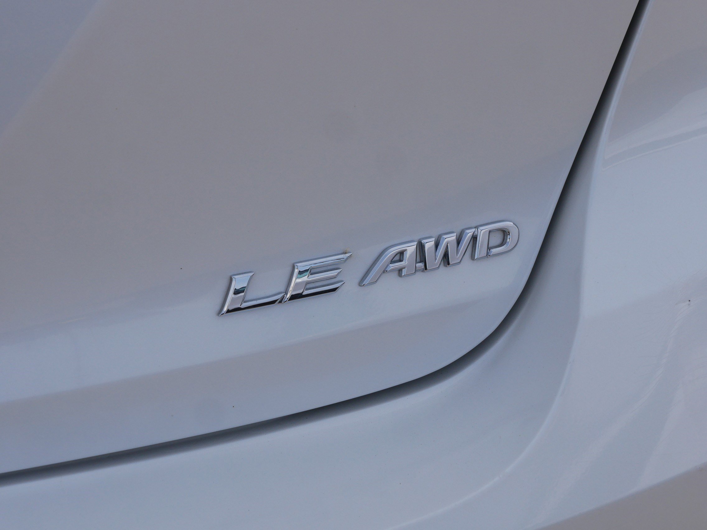 Used 2012 Toyota Venza LE AWD/4WD image 7