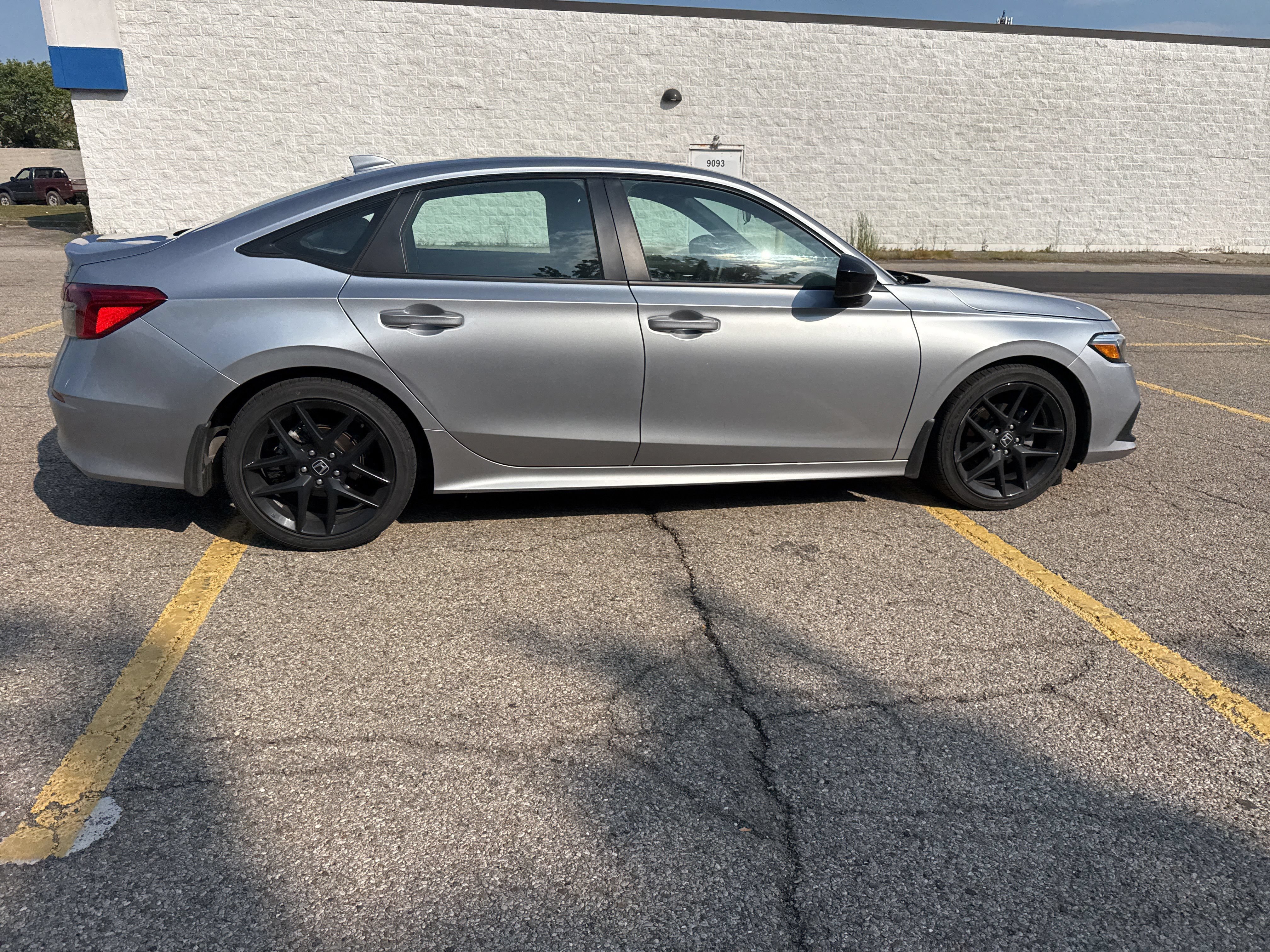 Used 2024 Honda Civic Sport image 24