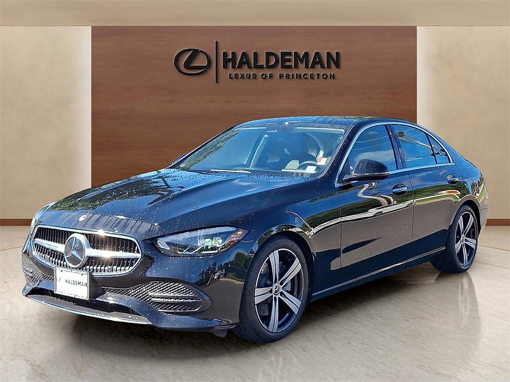 Used 2022 Mercedes-Benz C 300 C 300 image 3