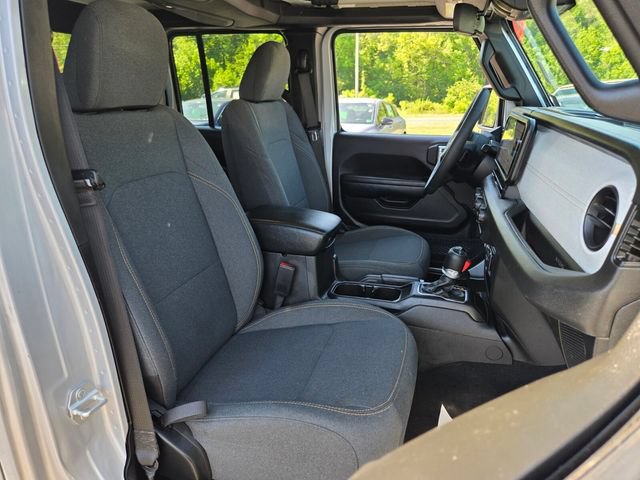 Used 2024 Jeep Gladiator Sport AWD/4WD image 21