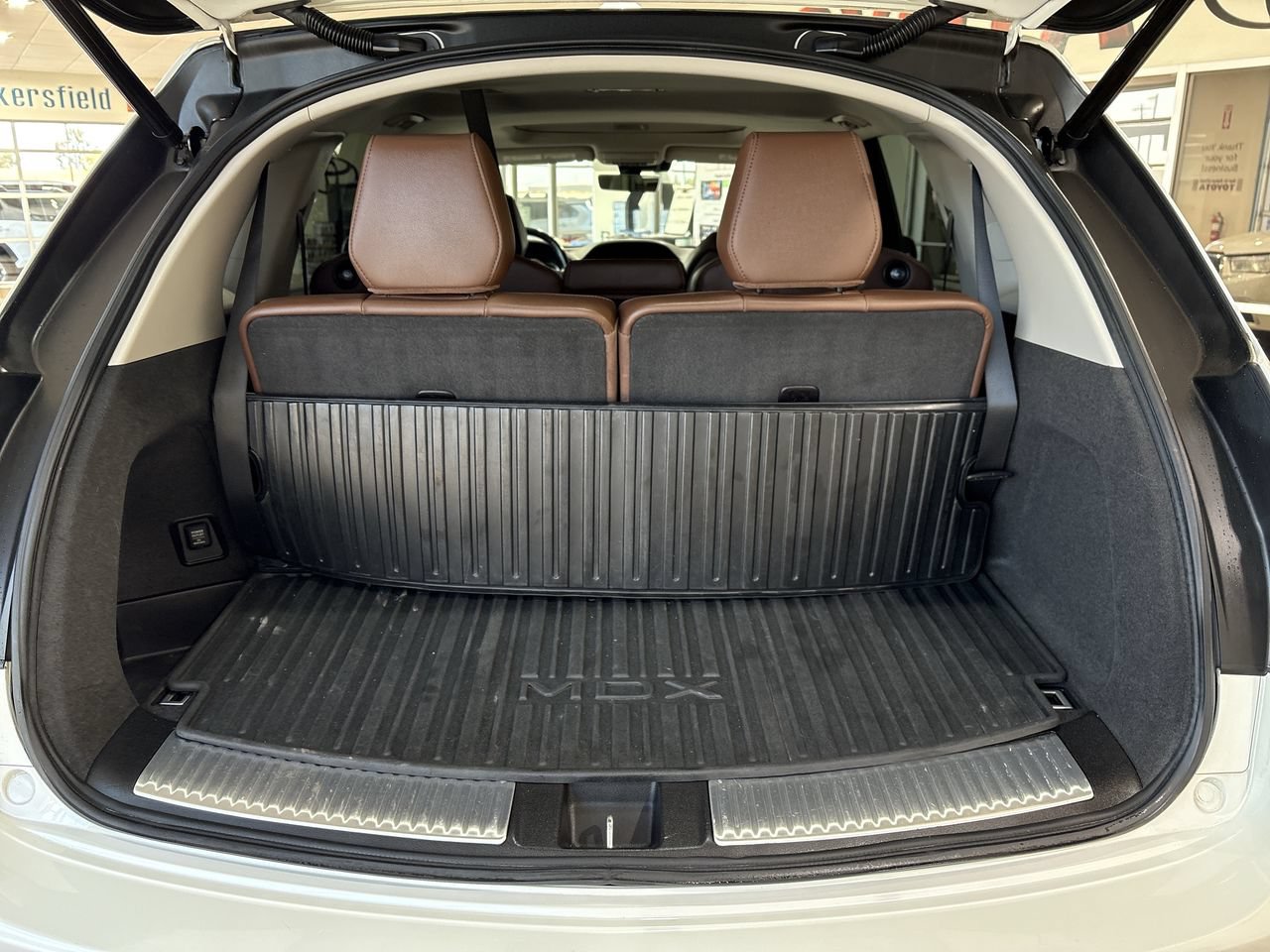 Used 2018 Acura MDX FWD w/ Technology Package image 26
