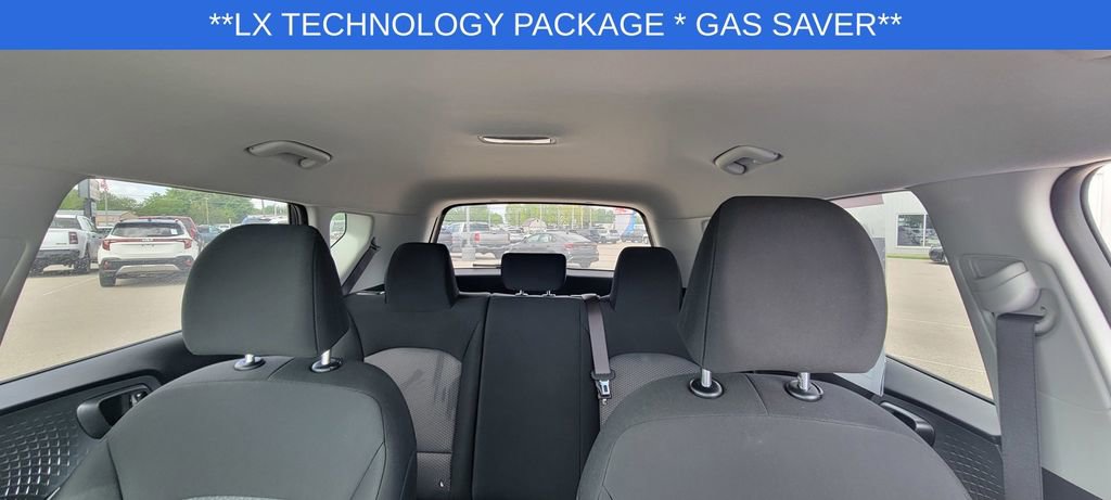 Used 2025 Kia Soul LX w/ LX Technology Package FWD image 17