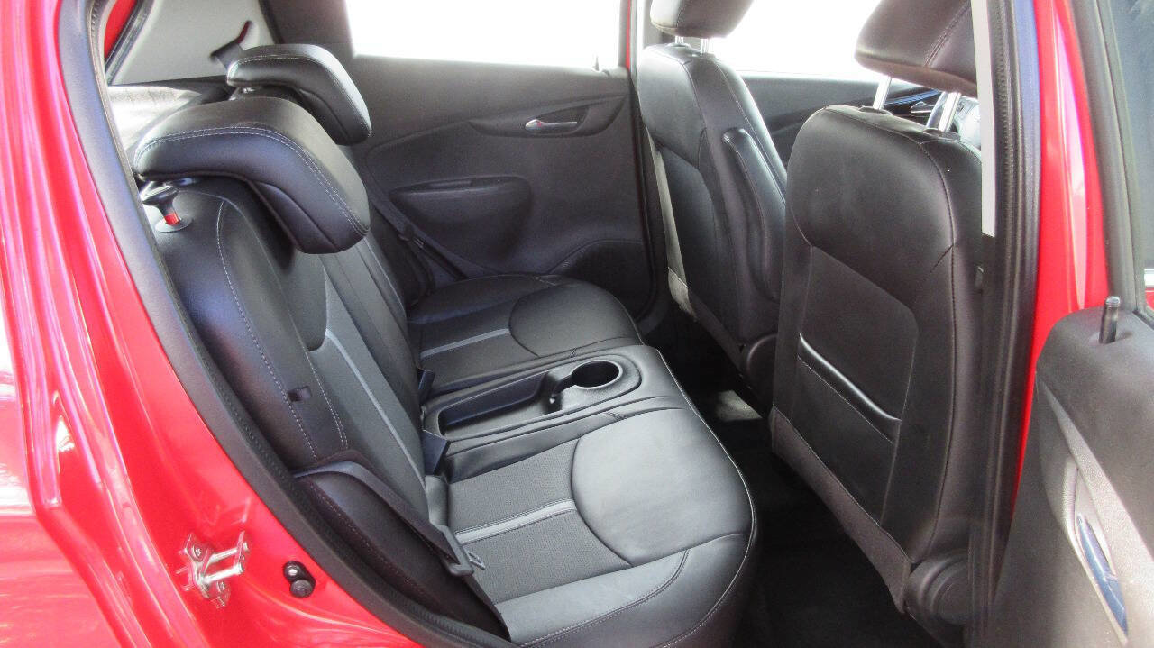 Used 2021 Chevrolet Spark LT w/ Driver Confidence Package image 21