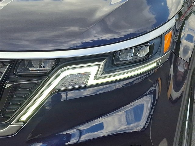 Certified 2024 Kia Carnival LX image 9