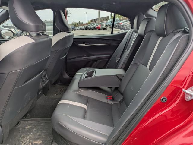 Used 2025 Toyota Camry SE w/ Convenience Package AWD/4WD image 18