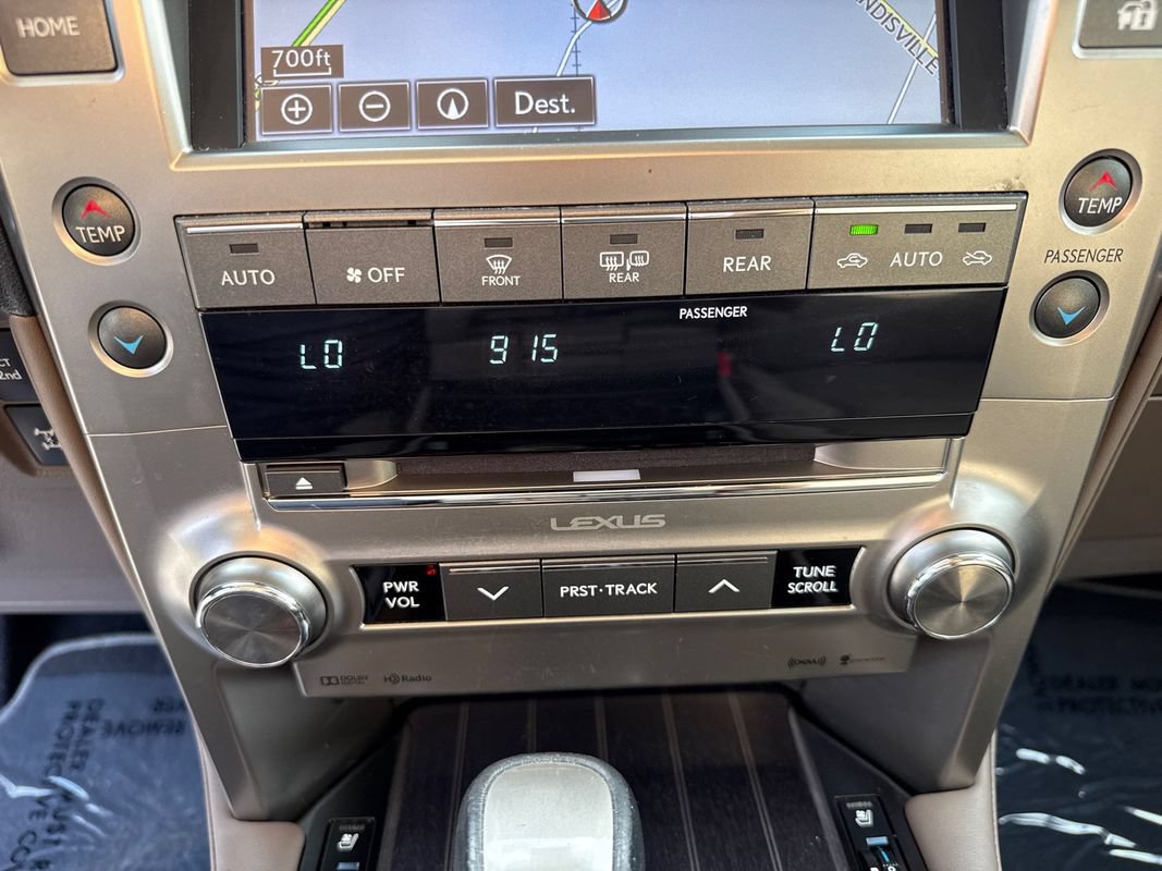Used 2021 Lexus GX 460 Premium w/ Premium Package AWD/4WD image 22