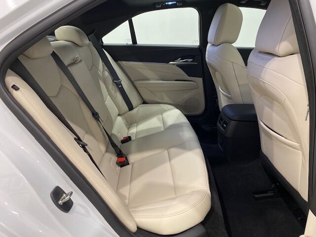 Used 2020 Cadillac CT4 Premium Luxury image 43