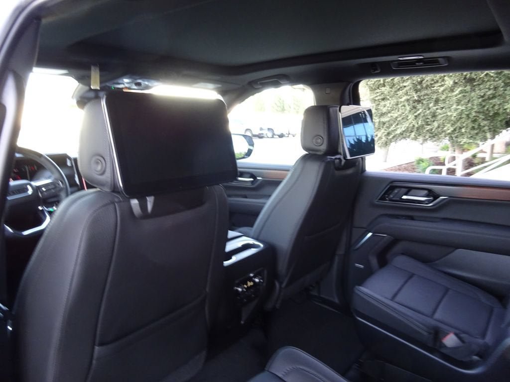 New 2026 GMC Yukon XL Denali w/ Denali Reserve Package AWD/4WD image 19