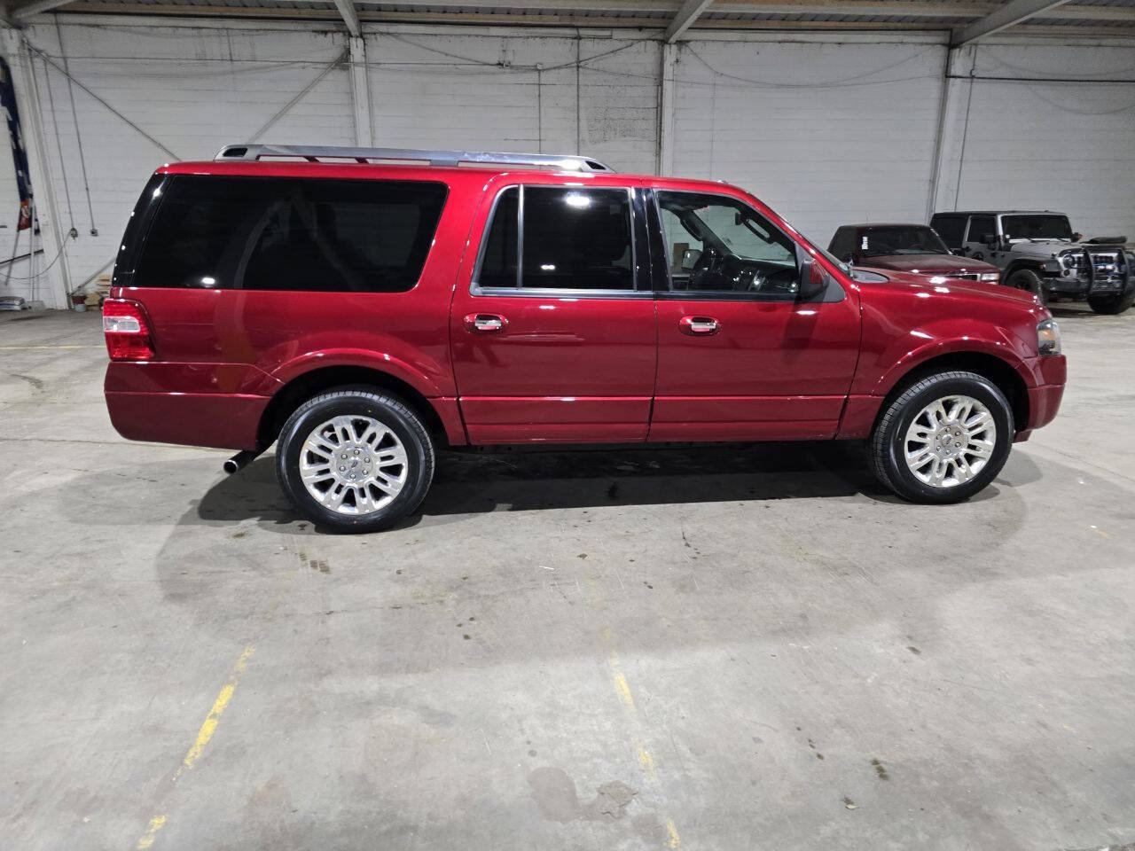 Used 2014 Ford Expedition EL Limited w/ Equipment Group 301A AWD/4WD image 14
