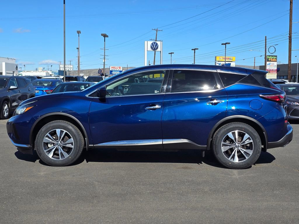Used 2021 Nissan Murano S image 2
