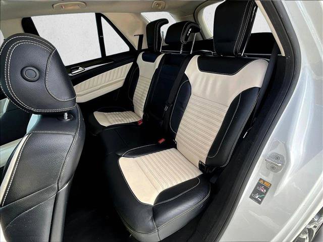 Used 2018 Mercedes-Benz GLE 43 AMG 4MATIC image 28