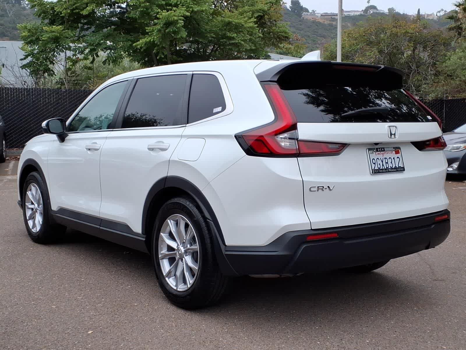 Used 2023 Honda CR-V EX image 7