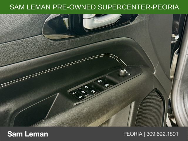 Used 2022 Jeep Compass Altitude w/ Sun and Sound Group image 17