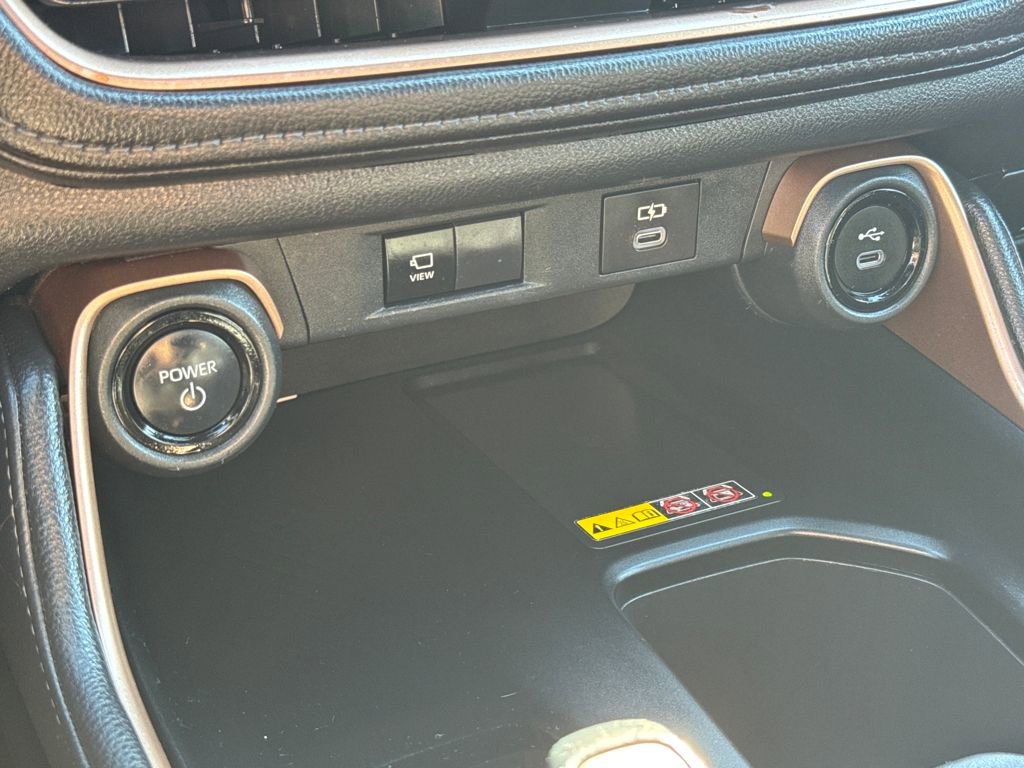 Used 2024 Toyota Grand Highlander AWD Hybrid image 26