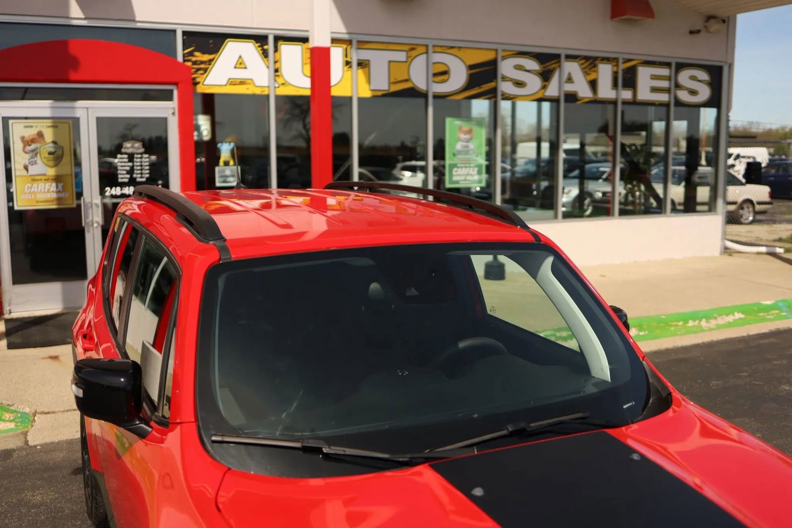 Used 2023 Jeep Renegade Latitude AWD/4WD image 49