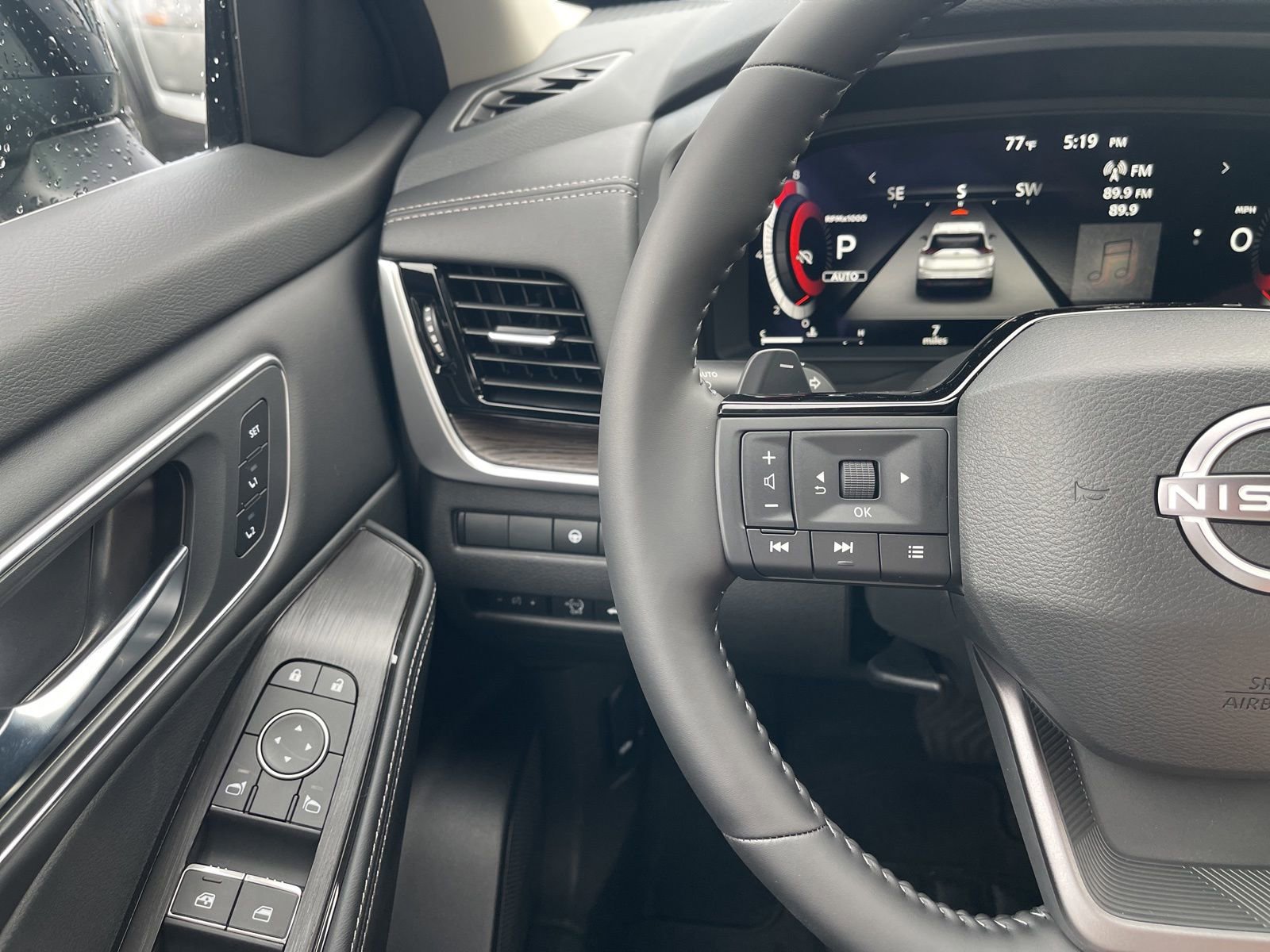New 2026 Nissan Rogue Platinum image 37